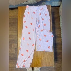 SKIMS kissy face pj pants size xs